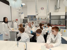 b_1024_768_0_00_images_2023_2024_Swiniuch_Klasy5CNL_410662394_820444569883493_7987696926511786050_n